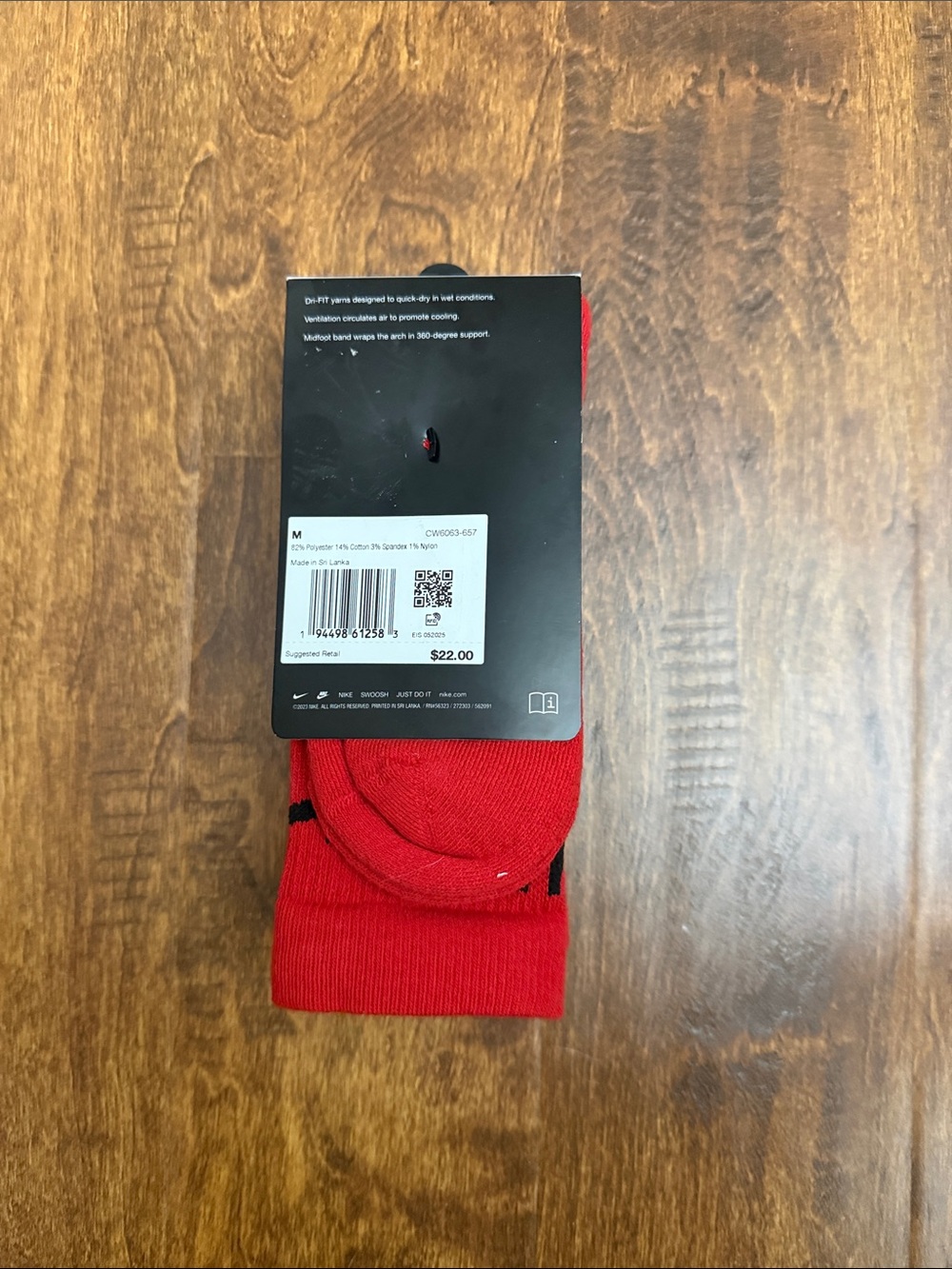 Nike Red and Black Elite Dri-FIT Crew Athletic Socks - Picture 6 of 14